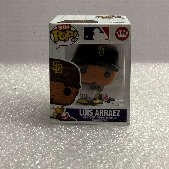 Other - Bitty Pop Funko MLB Superbox SD Padres Luis Arraez Figure